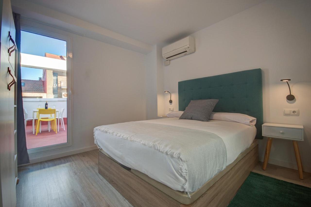 Beds & Breaks - Marina Beach Valencia Exterior photo